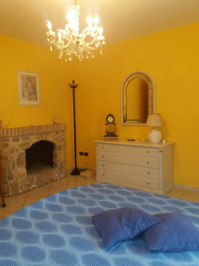 Appartamento In Collina Фонди Экстерьер фото